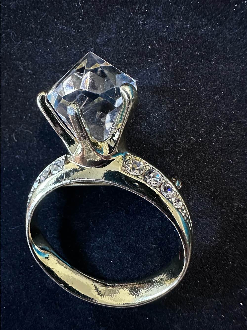 438- signed AJC Classic Clear Crystal Brooch  Ring in Gold Tone
